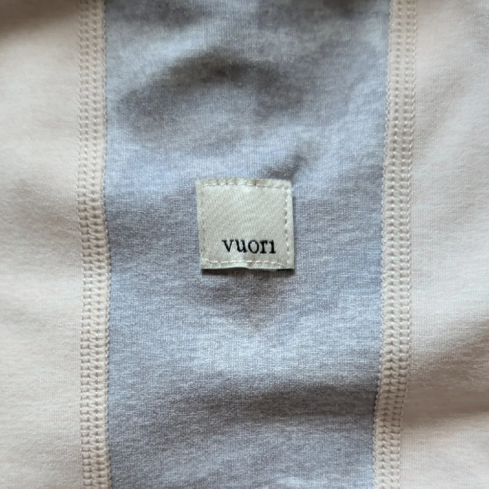 Vuori Aspire Elevation Legging Dune Heath Tan NWOT